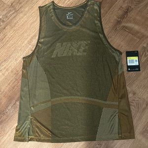 Nike tank top